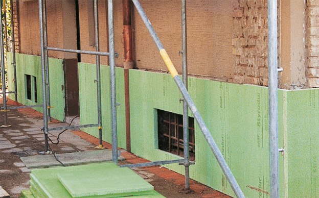 ZOCCOLATURA CON STYRODUR 2800C CERTIFICATO ETICS