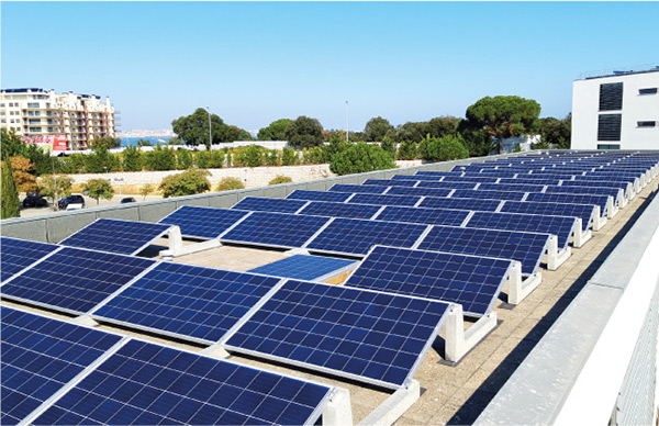 Impianto fotovoltaico: pesi ridotti, costi ridotti